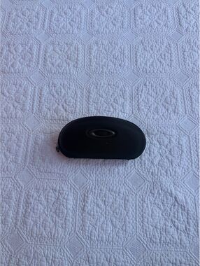 Oakley Black Hard Shell Sunglasses Case with Zipper Closure